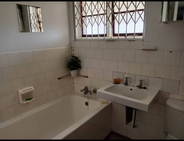 3 BEDROOM HOUSE FOR SALE IN BLUFF